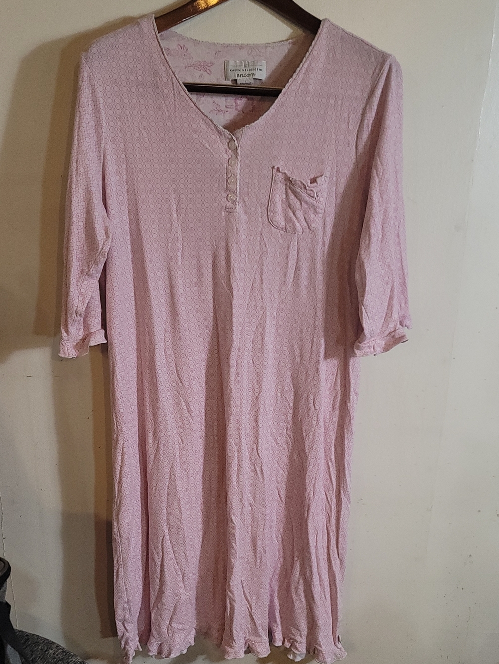 Karen Neuburger Pink Floral Sleep Top